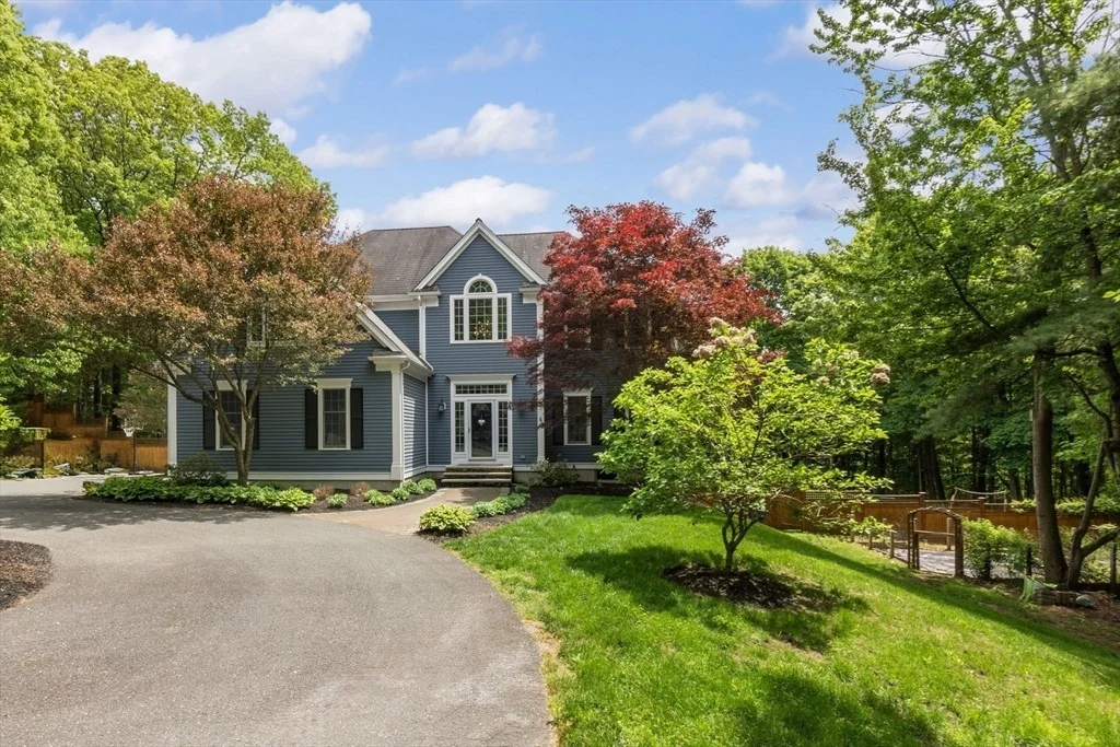 Photo of 1 Colonial Drive