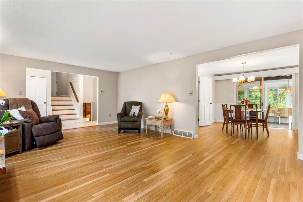 Photo of 19 Smithshire Estates