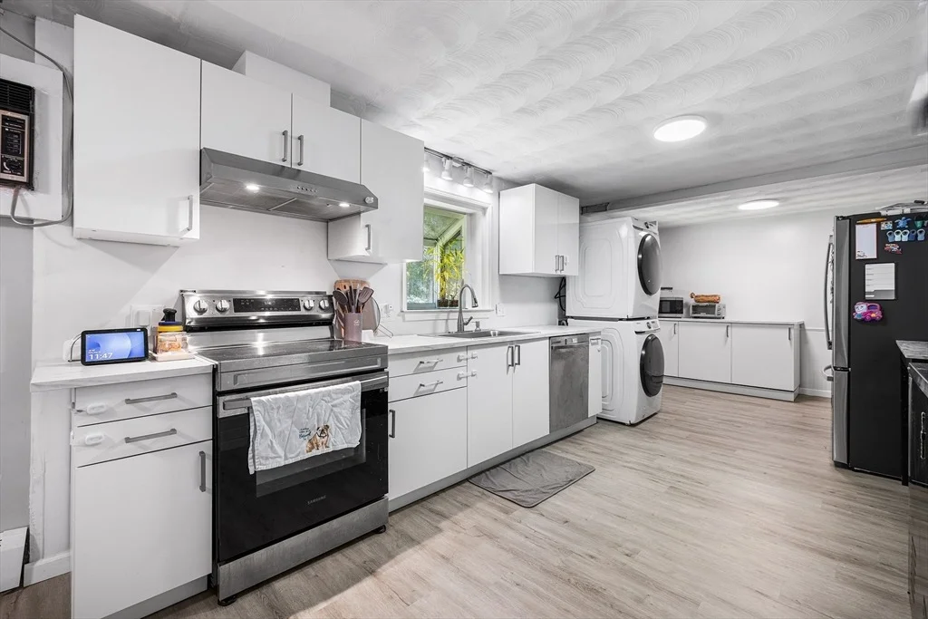 Photo of 59 Eaton Rd