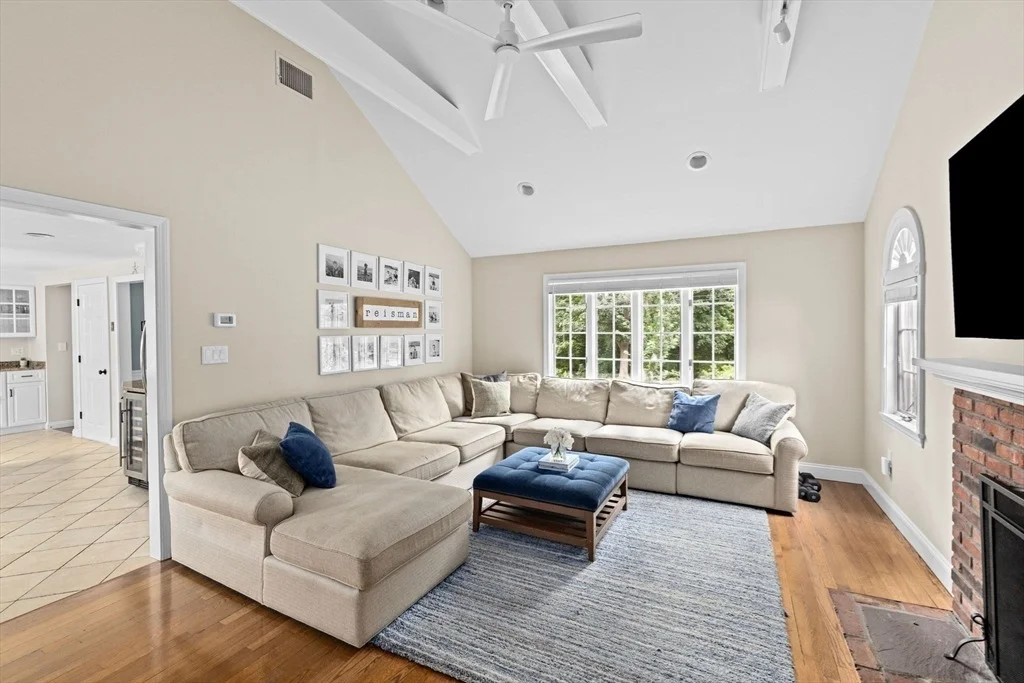 Photo of 3 Village Ln