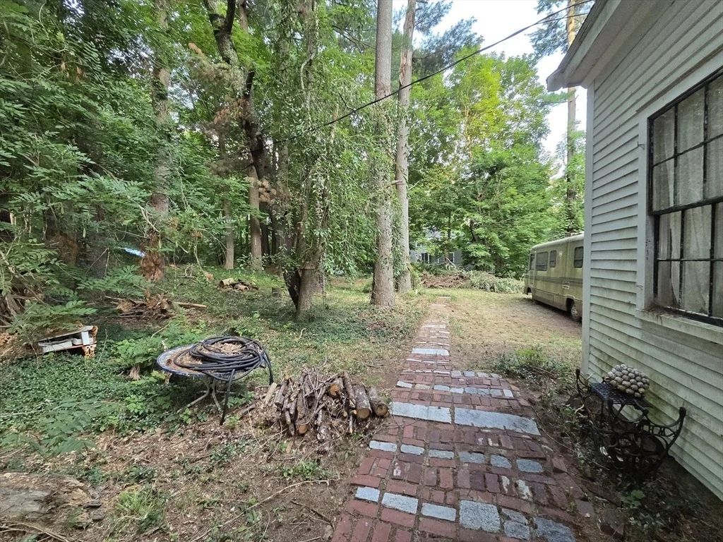 Photo of 425 Main St