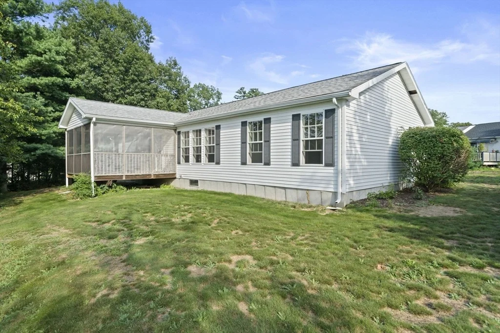 Photo of 406 Simmons Rd