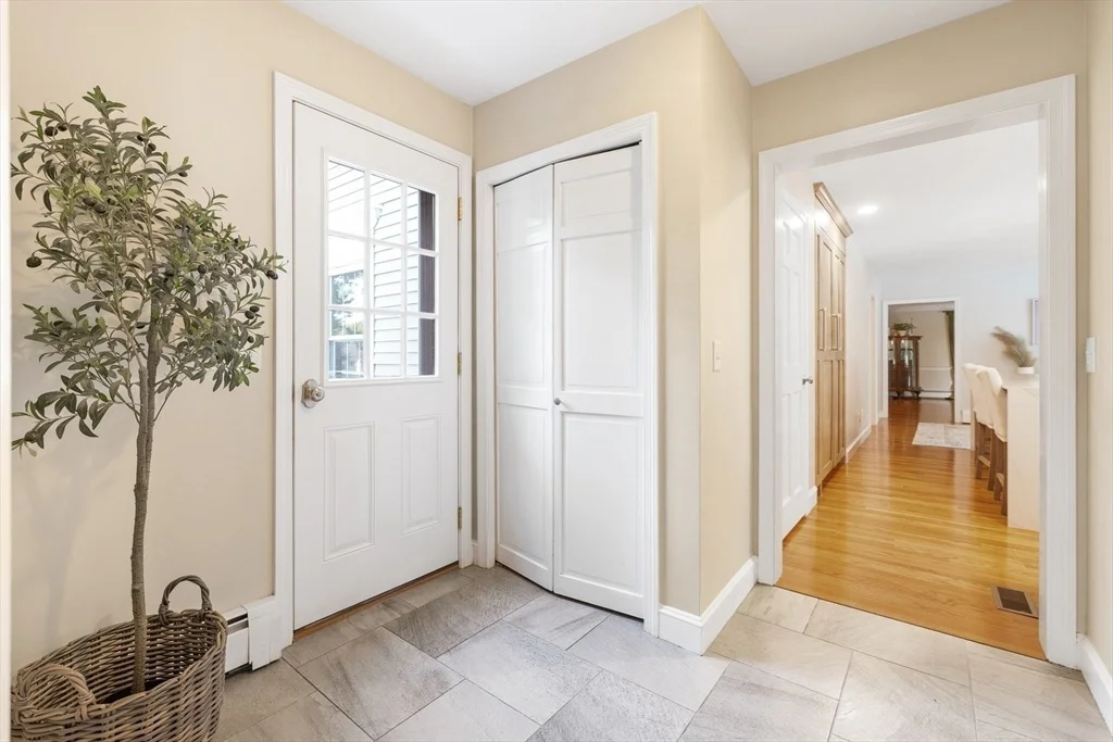 Photo of 10 Winston Rd.