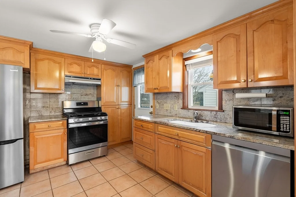 Photo of 75 Pilgrim Ave