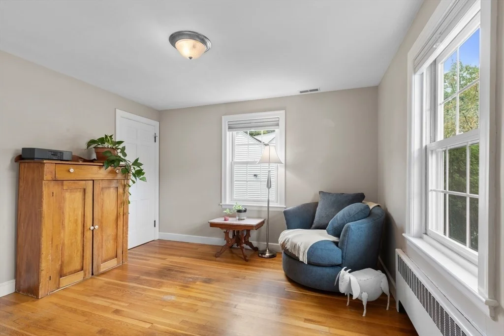 Photo of 100 Dow Ave