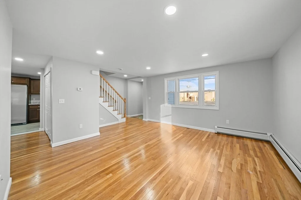 Photo of 419 Laurel St
