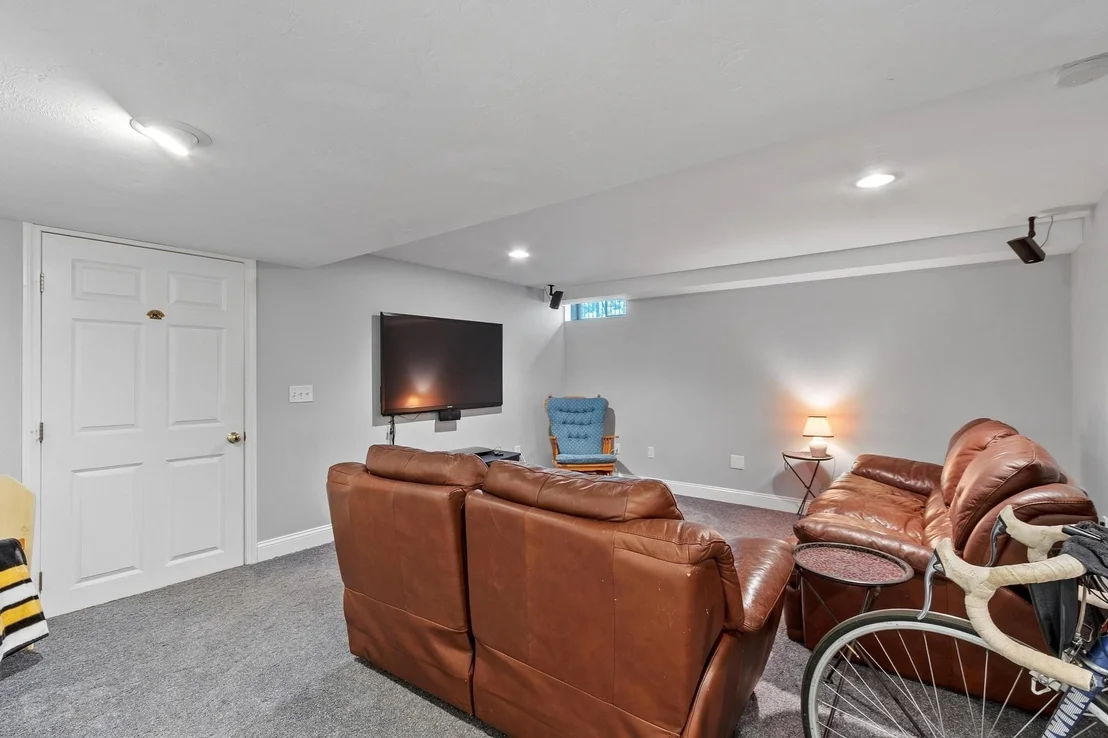 Photo of 4 Samuels Ln