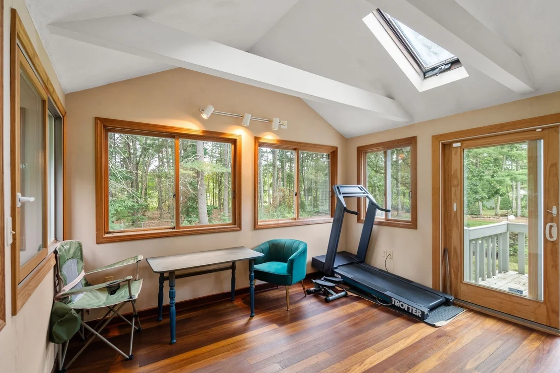 Photo of 145 White Pond Rd