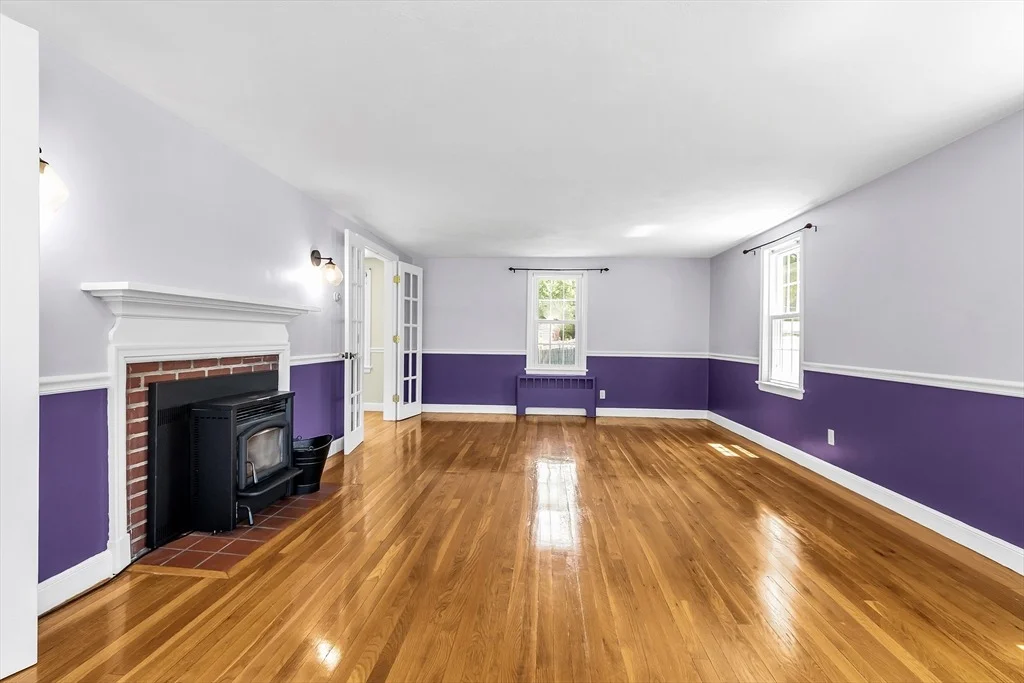Photo of 370 Main St