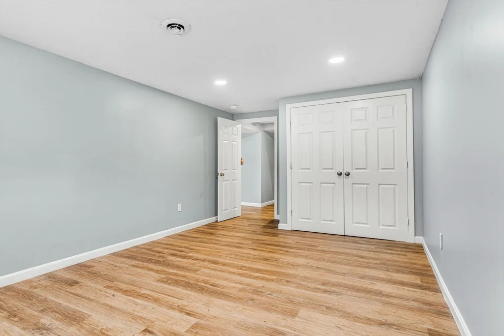 Photo of 3 Lee Circle