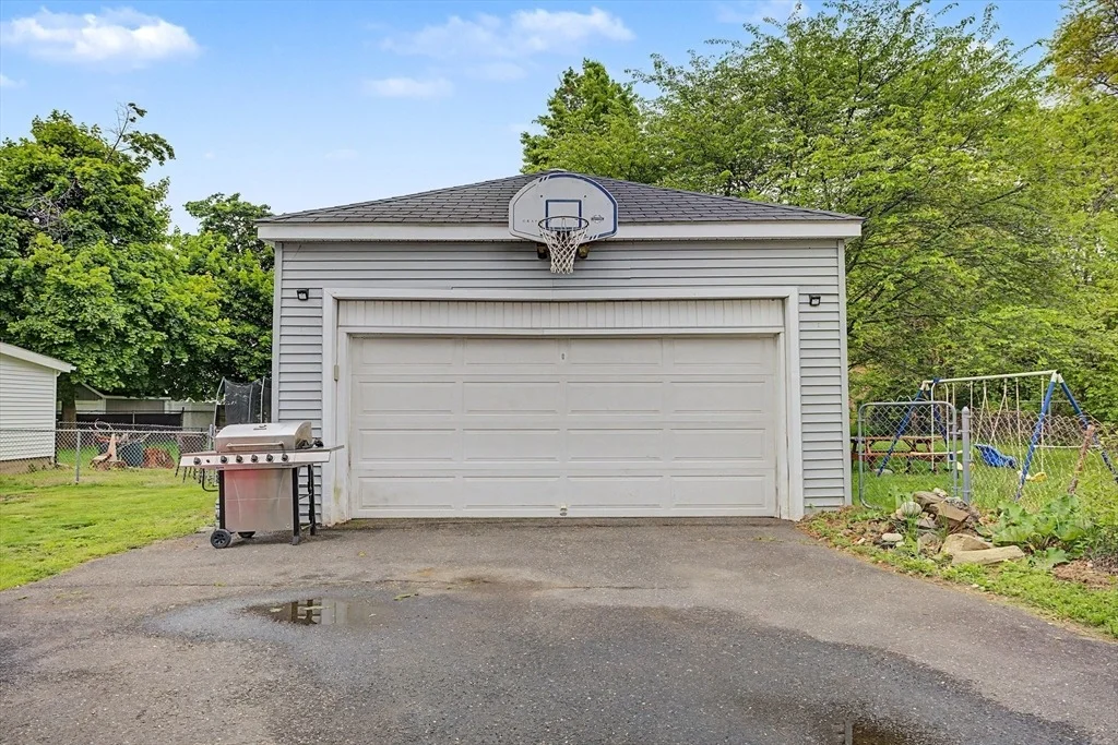 Photo of 21 Dexter St