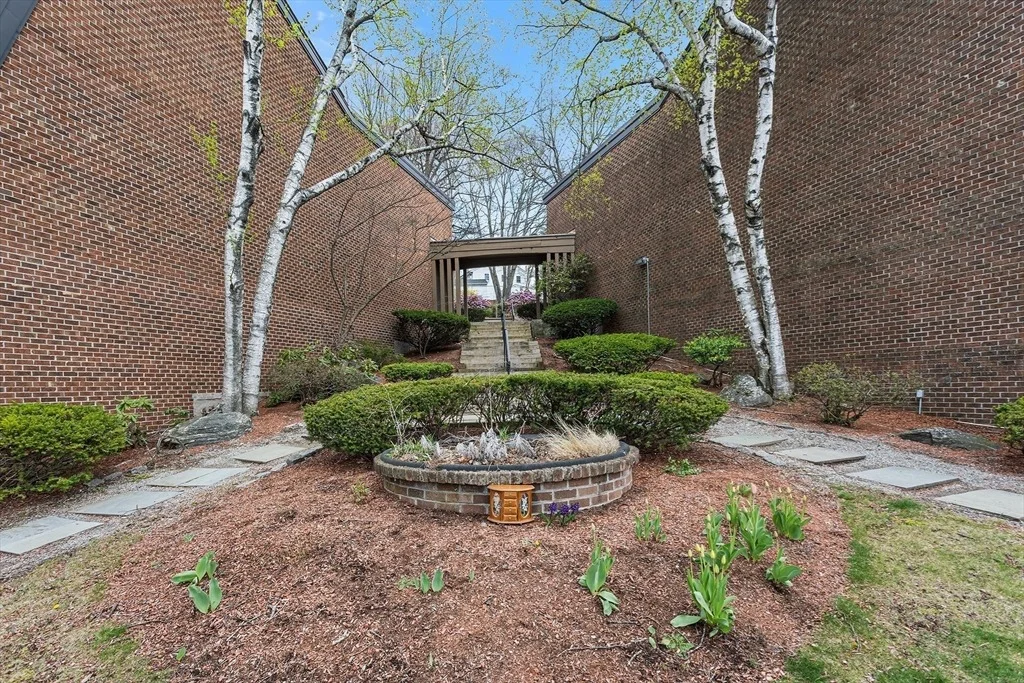 Photo of Unit 3 at 7 Eaglehead Ter