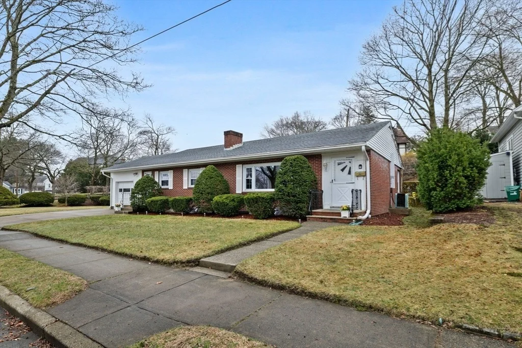 Photo of 14 Schofield Dr