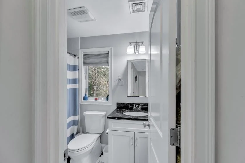 Photo of 304 Red Brook Rd