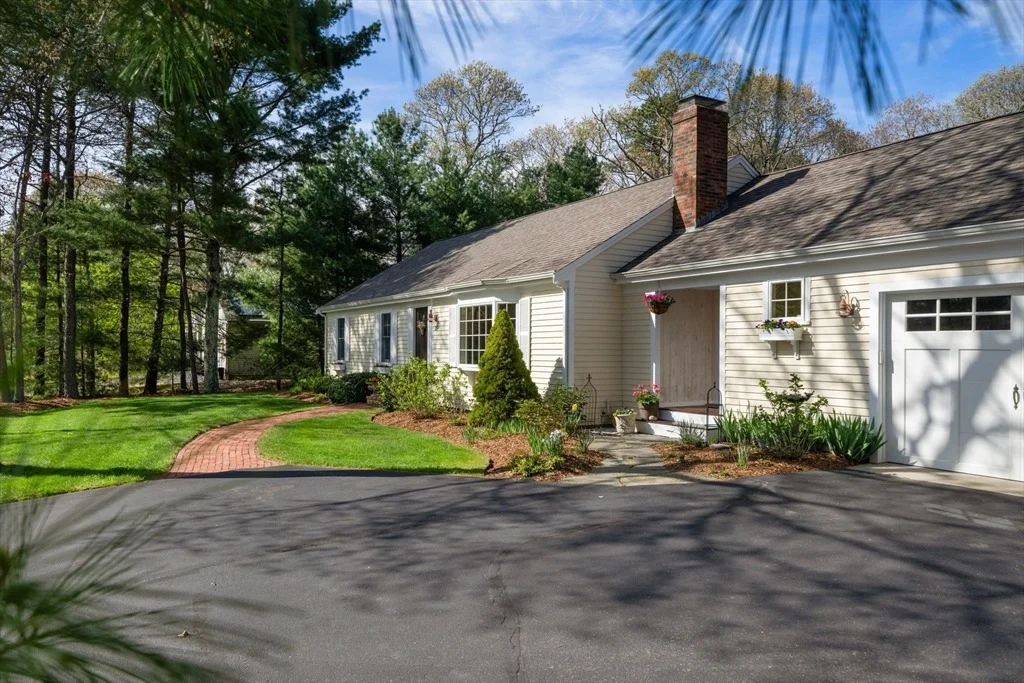 Photo of 20 Truman Ln