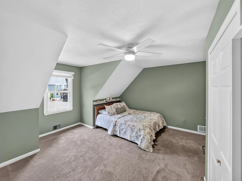 Photo of 16 Wadsworth Rd