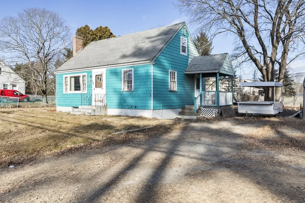 Photo of 194 Central St