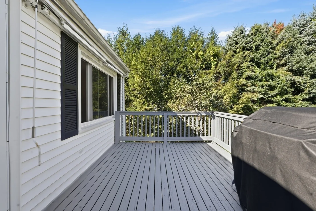 Photo of 2 Apple Tree Dr
