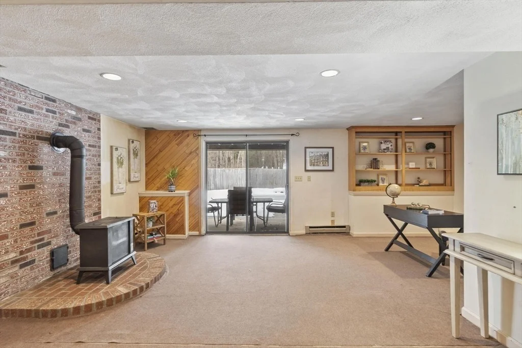 Photo of 12 Birch Ln