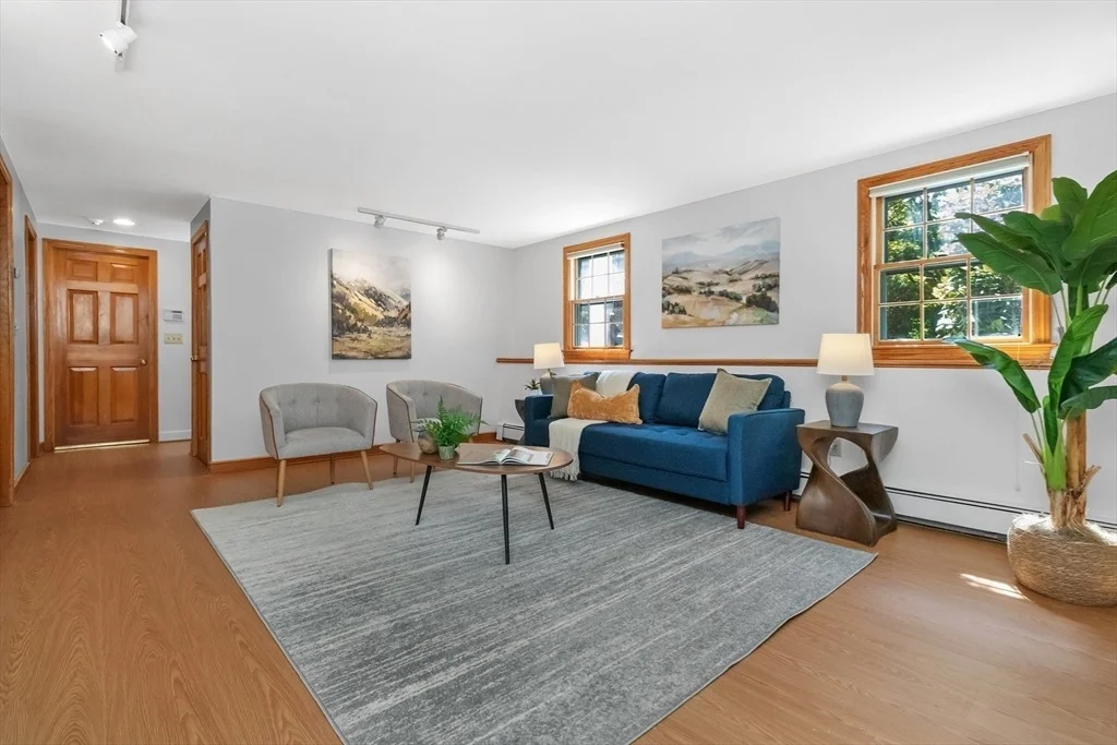 Photo of 20 Village Cir
