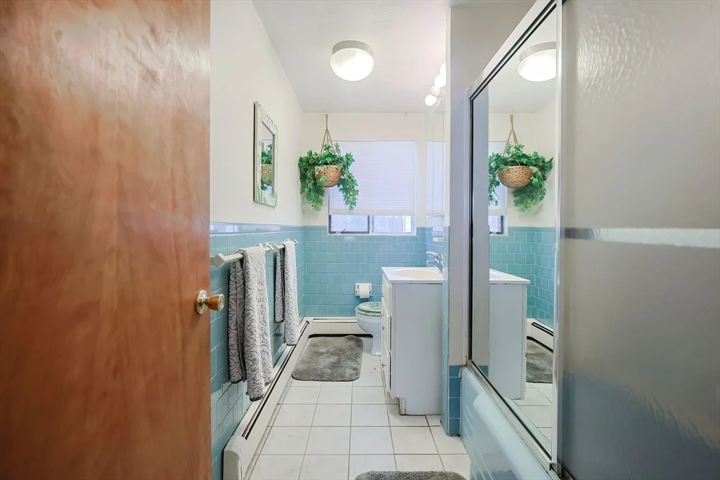 Photo of 10 Corrine Dr