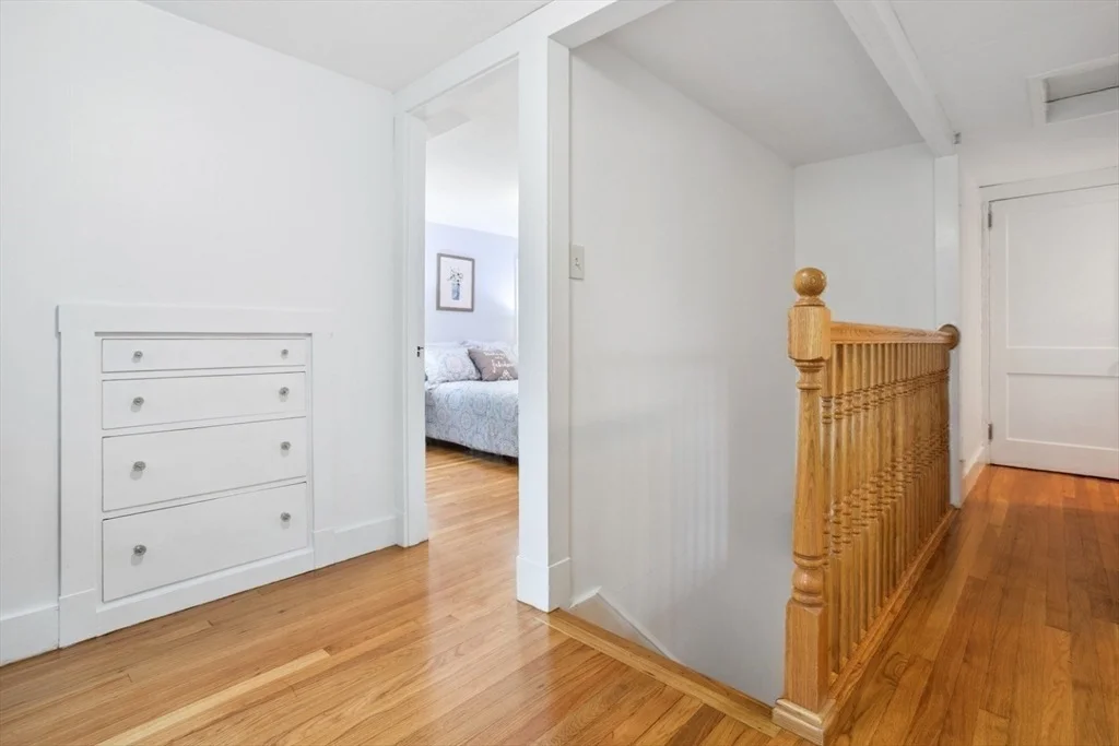 Photo of 71 Winthrop Ave