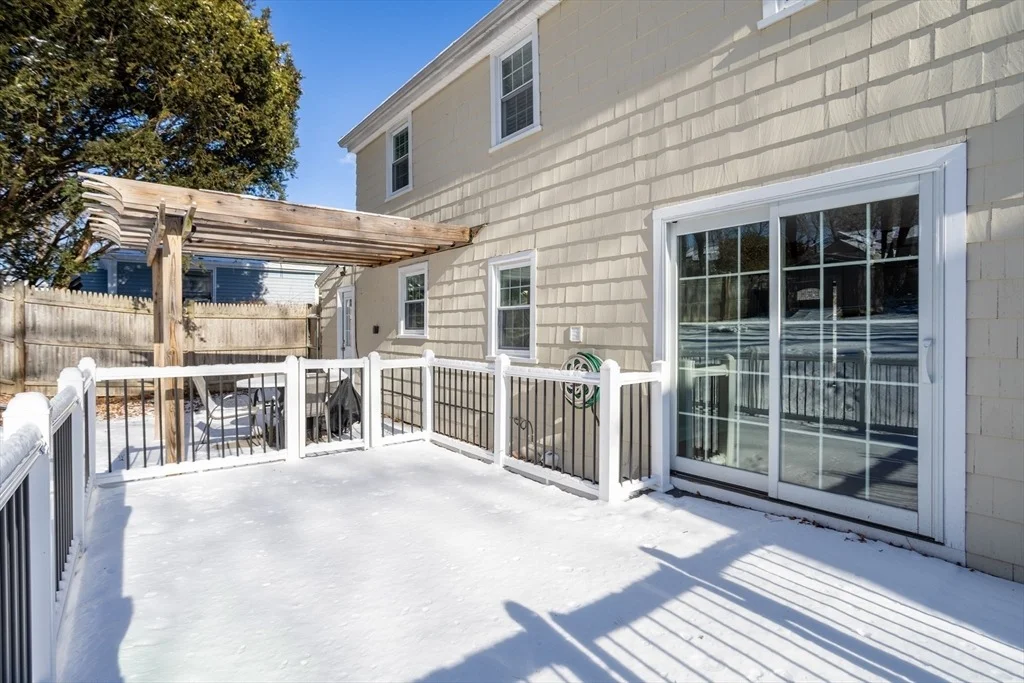 Photo of 23 Tiverton Parkway