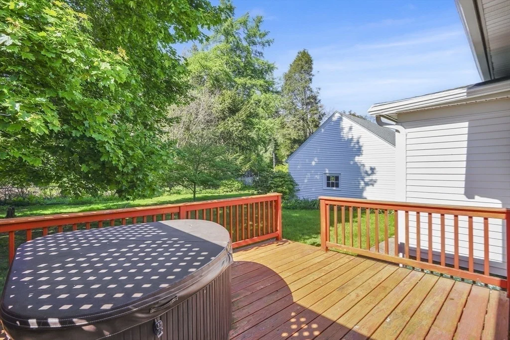 Photo of 2164 Wilbraham Rd