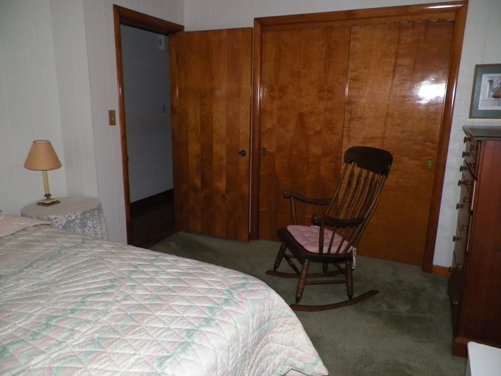 Photo of 7 Maple Ln