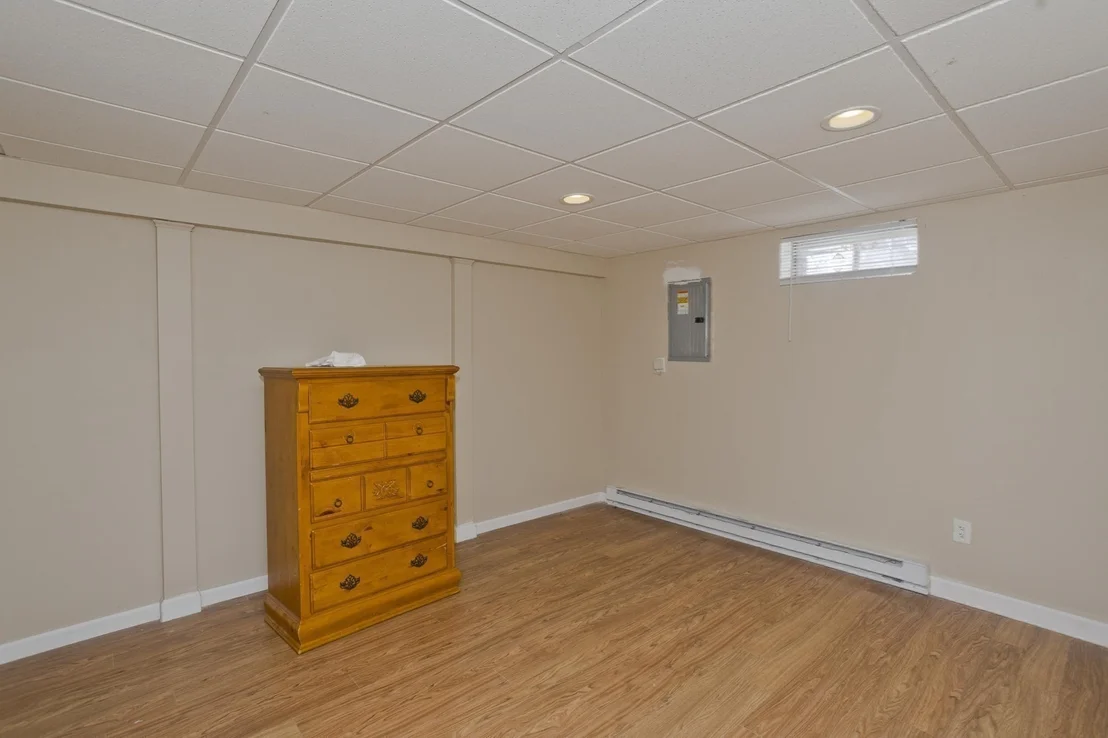 Photo of 31 Acrebrook Rd
