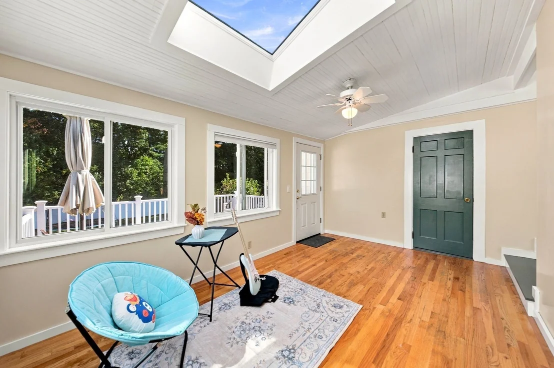 Photo of 147 Elmlawn Rd