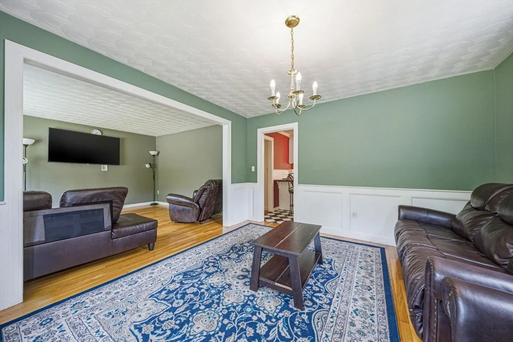 Photo of 146 Acton Road