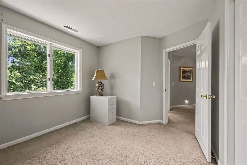 Photo of 78 Hammersmith Dr