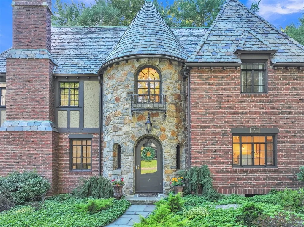 Photo of 3 Westwood Drive