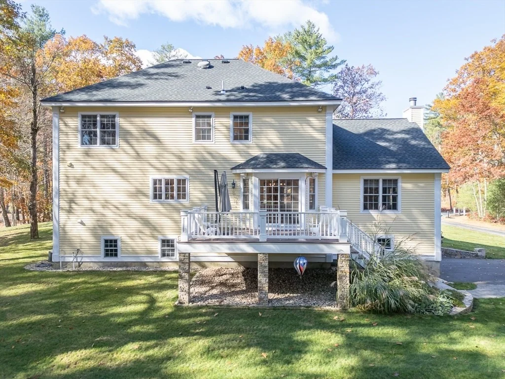 Photo of 452 River St