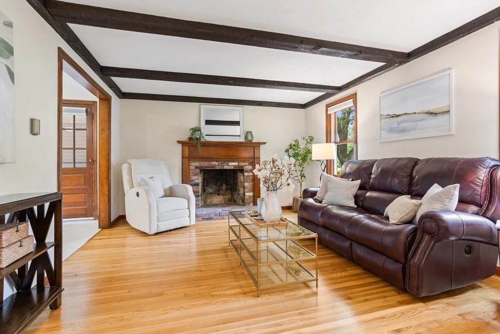 Photo of 52 Diana Dr