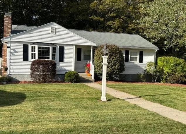 Photo of 6 Heritage Dr