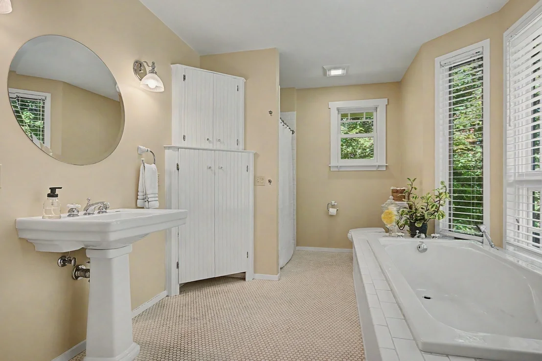Photo of 719 Park Hill Road