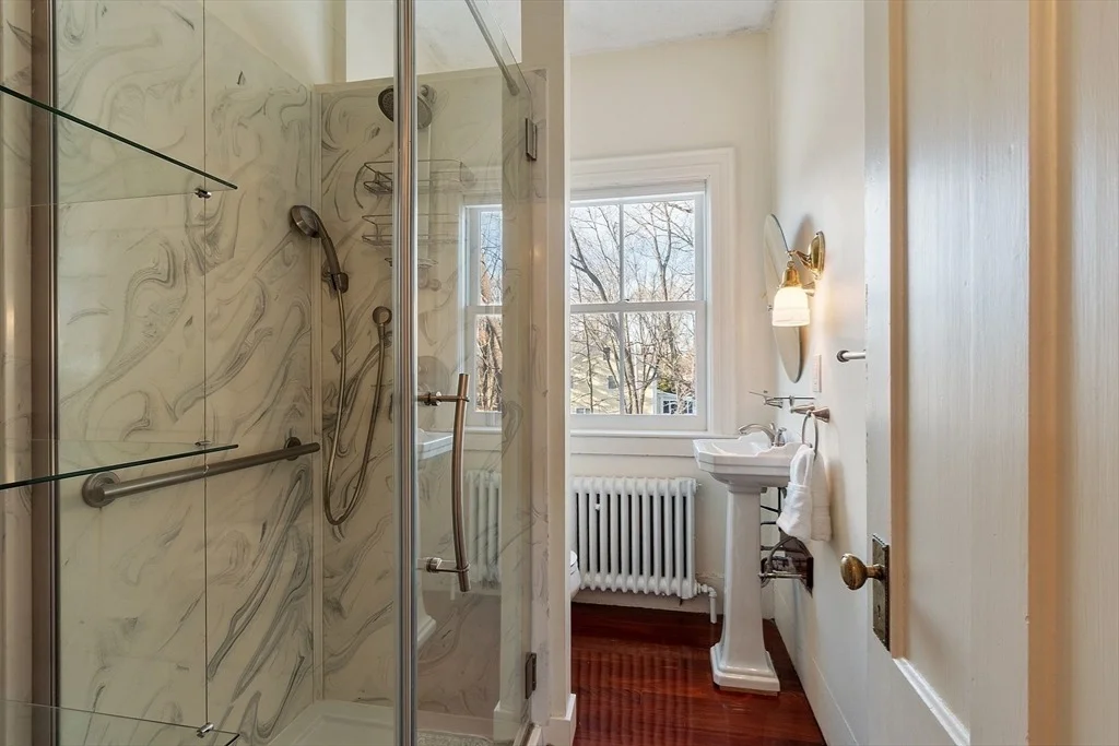 Photo of 25 Fairhaven Rd