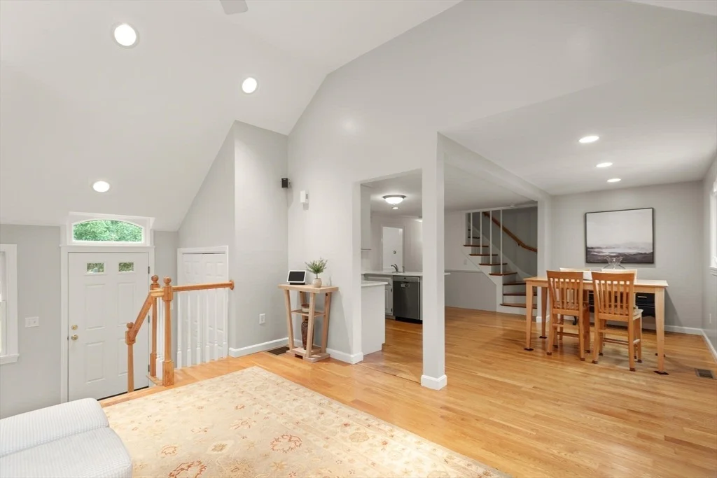 Photo of 8 Meridian Rd