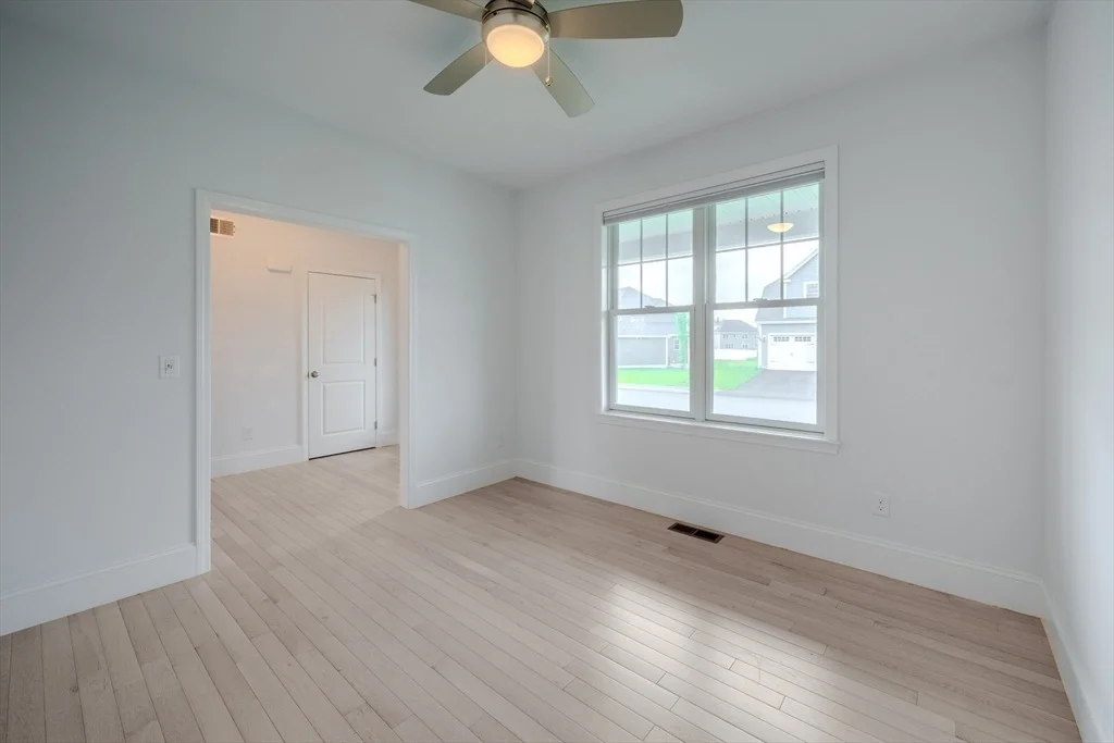 Photo of 72 Pratt Ave