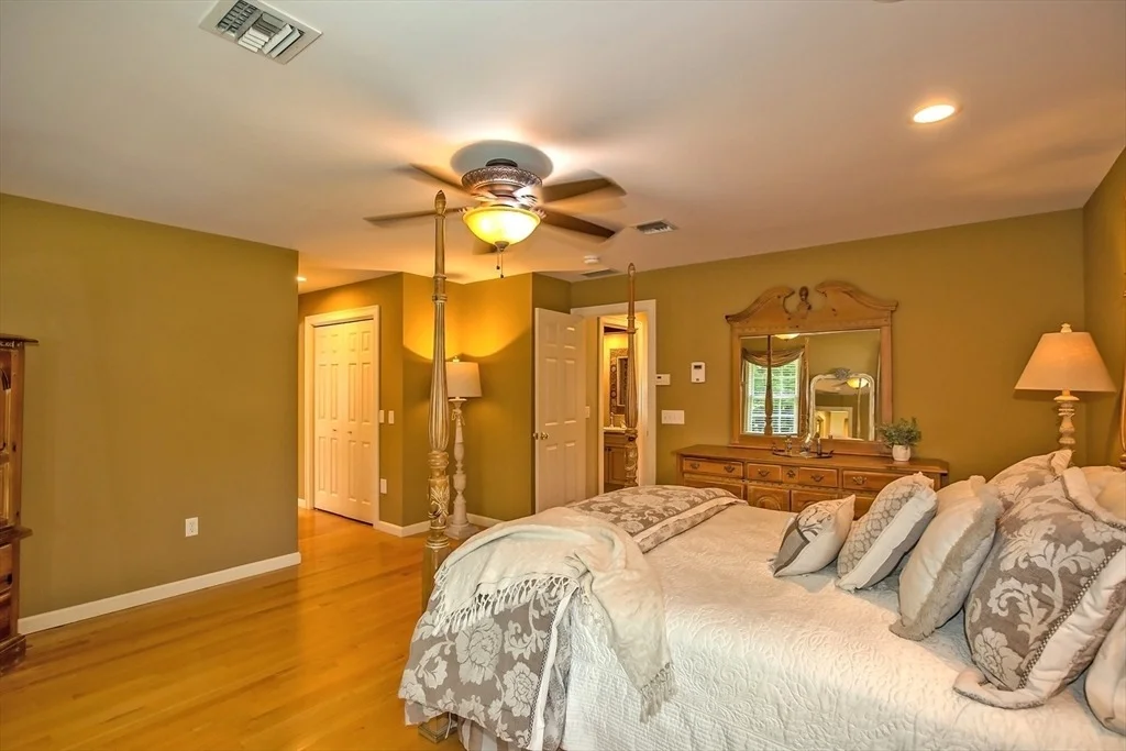 Photo of 41 Christopher Dr