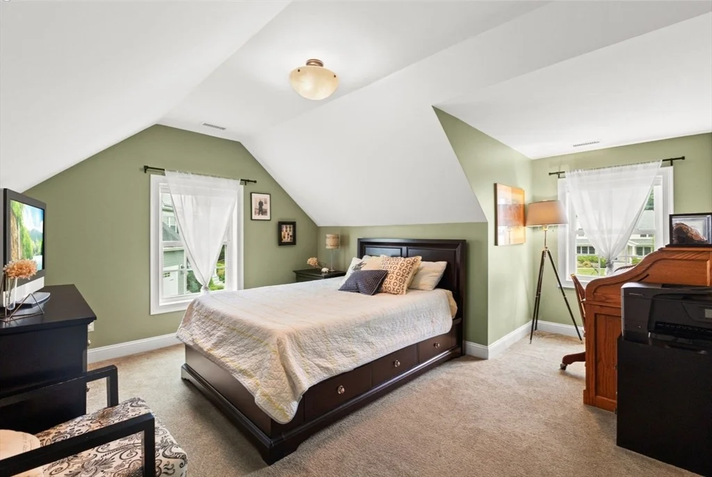 Photo of 6 Jacoby Way