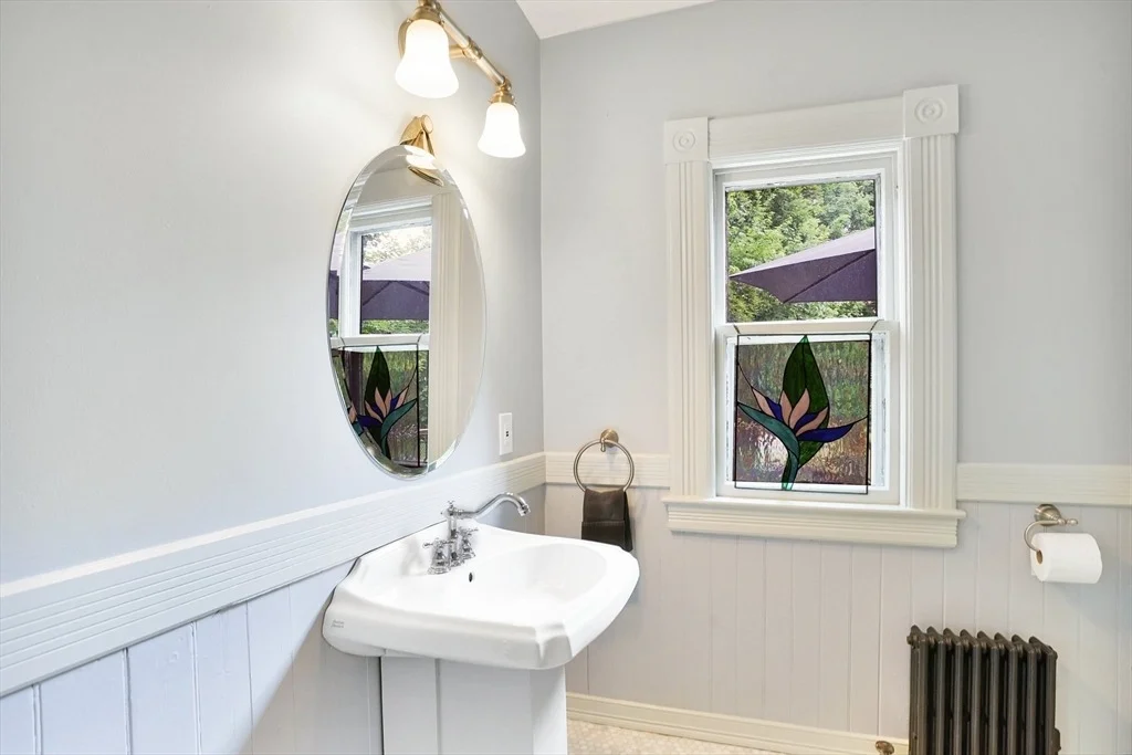 Photo of 161 Longhill St
