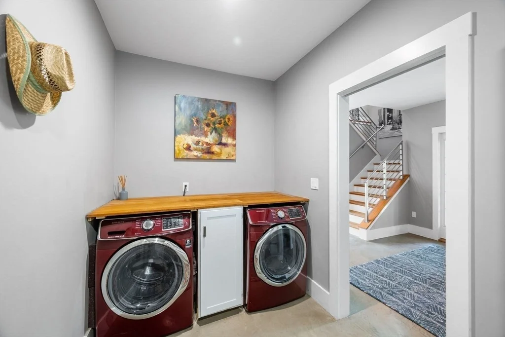 Photo of 151 Hillside St