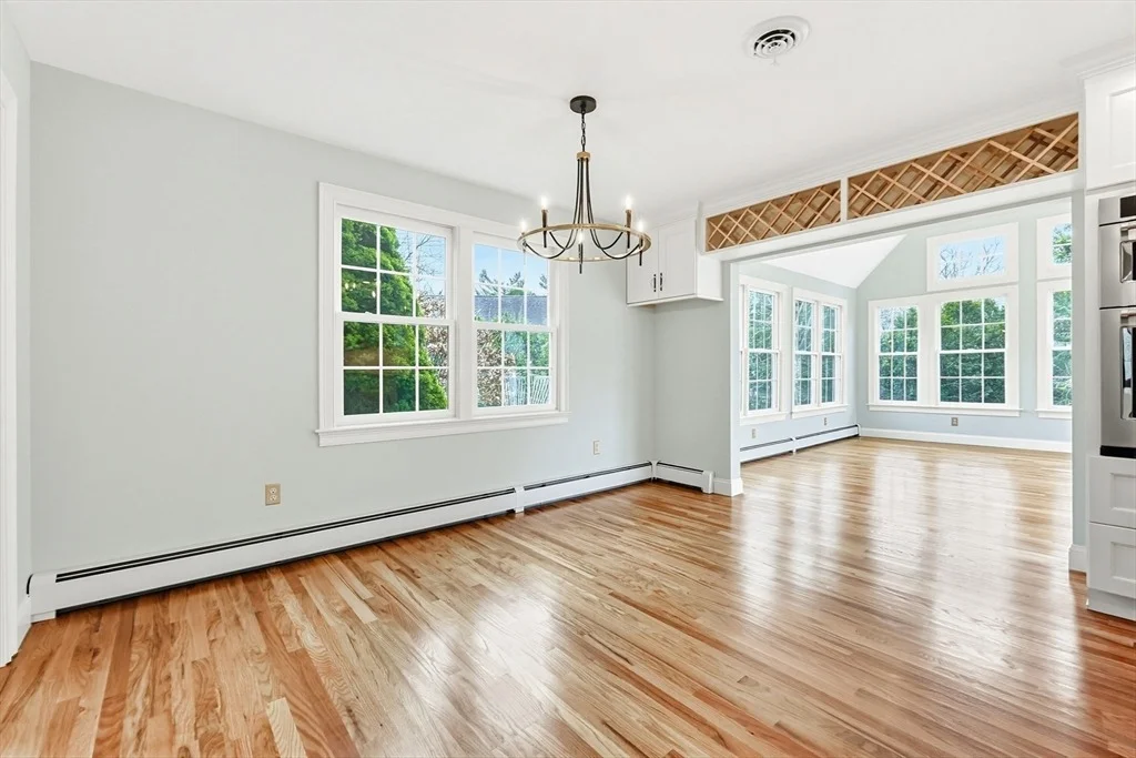 Photo of 2 Fieldstone Dr