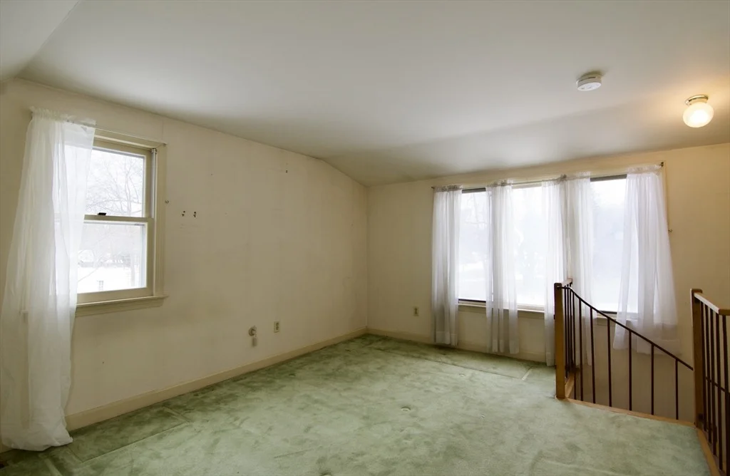 Photo of 554 Elm St