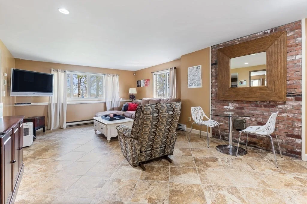 Photo of 38 Reservoir Dr