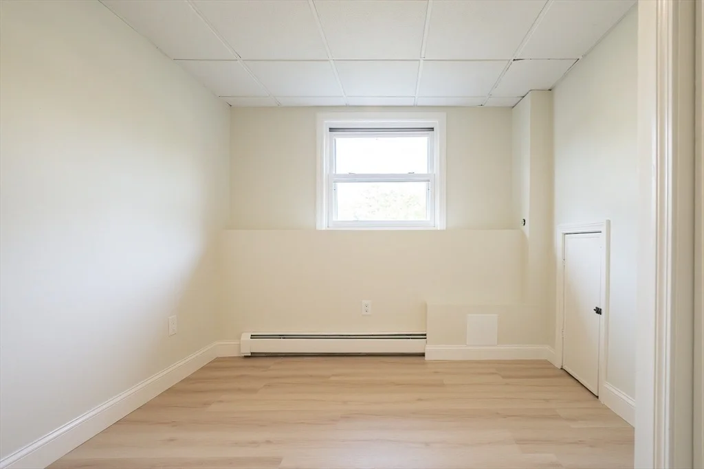 Photo of 67 Paris Ave