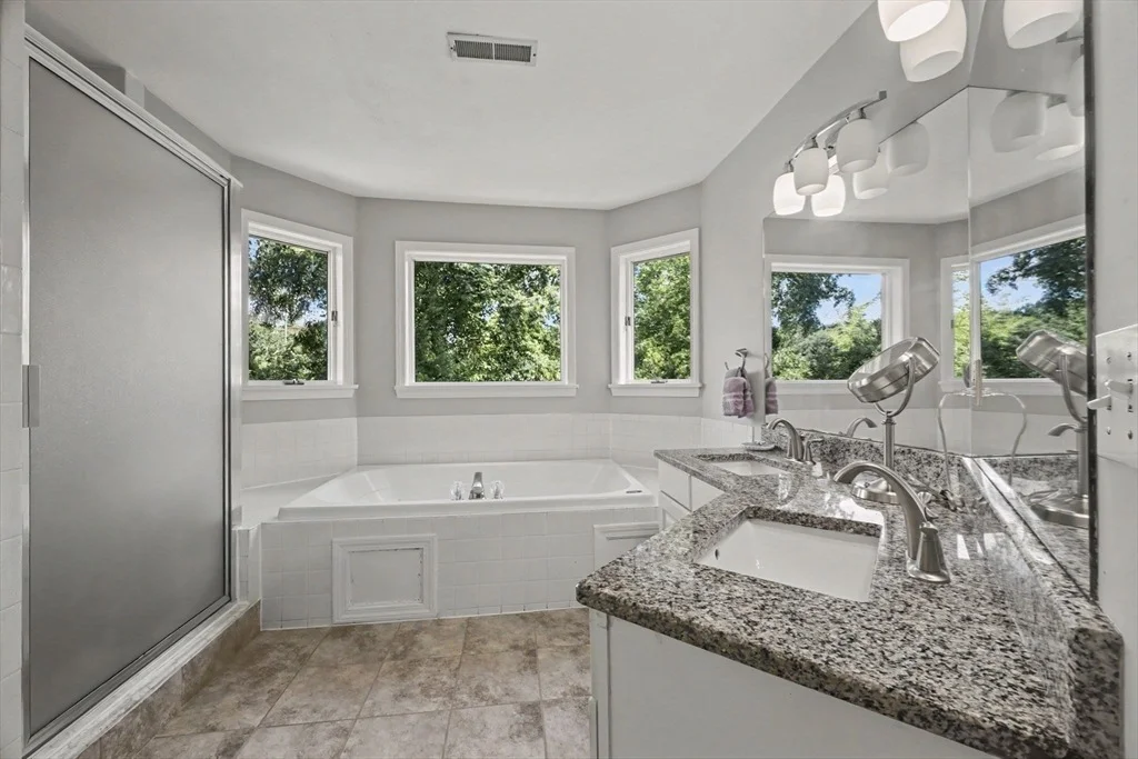 Photo of 78 Hammersmith Dr